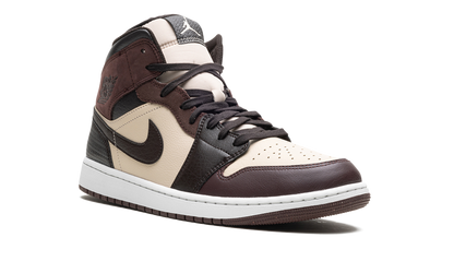 Air Jordan 1 Mid SE Paris YMCA