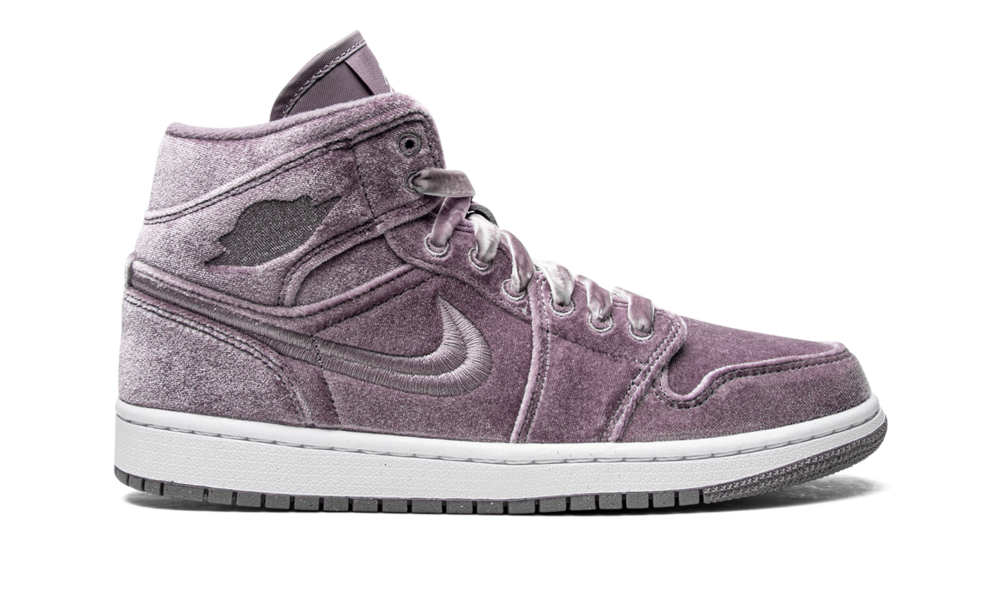 Air Jordan 1 Mid SE Purple Velvet
