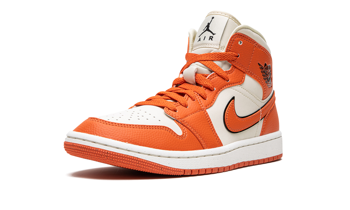Air Jordan 1 Mid SE Sport Spice