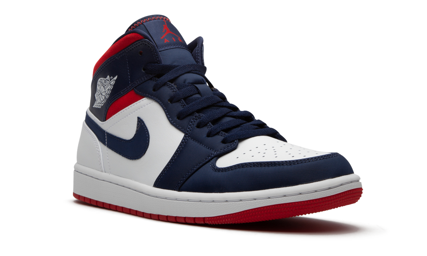 Air Jordan 1 Mid SE USA