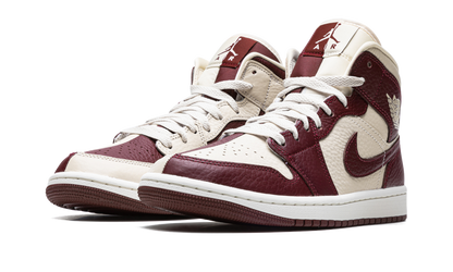 Air Jordan 1 Mid SE Split Beach Cherrywood Red