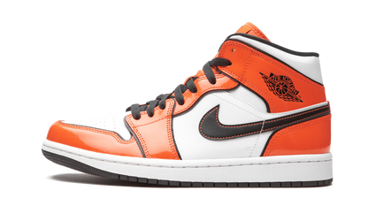 Air Jordan 1 Mid SE Turf Orange