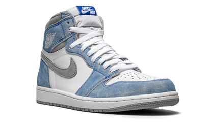 Air Jordan 1 Retro High OG Hyper Royal