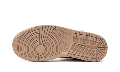 Air Jordan 1 Retro High OG Latte