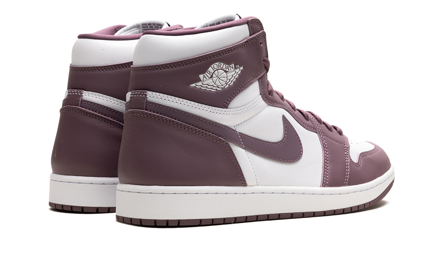 Air Jordan 1 Retro High OG Mauve