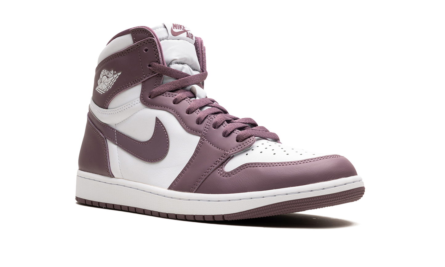 Air Jordan 1 Retro High OG Mauve