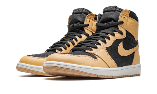 Air Jordan 1 Retro High OG Heirloom