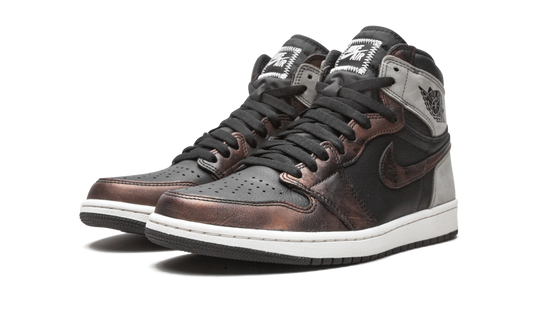 Air Jordan 1 Retro High Light Army Rust Shadow Patina