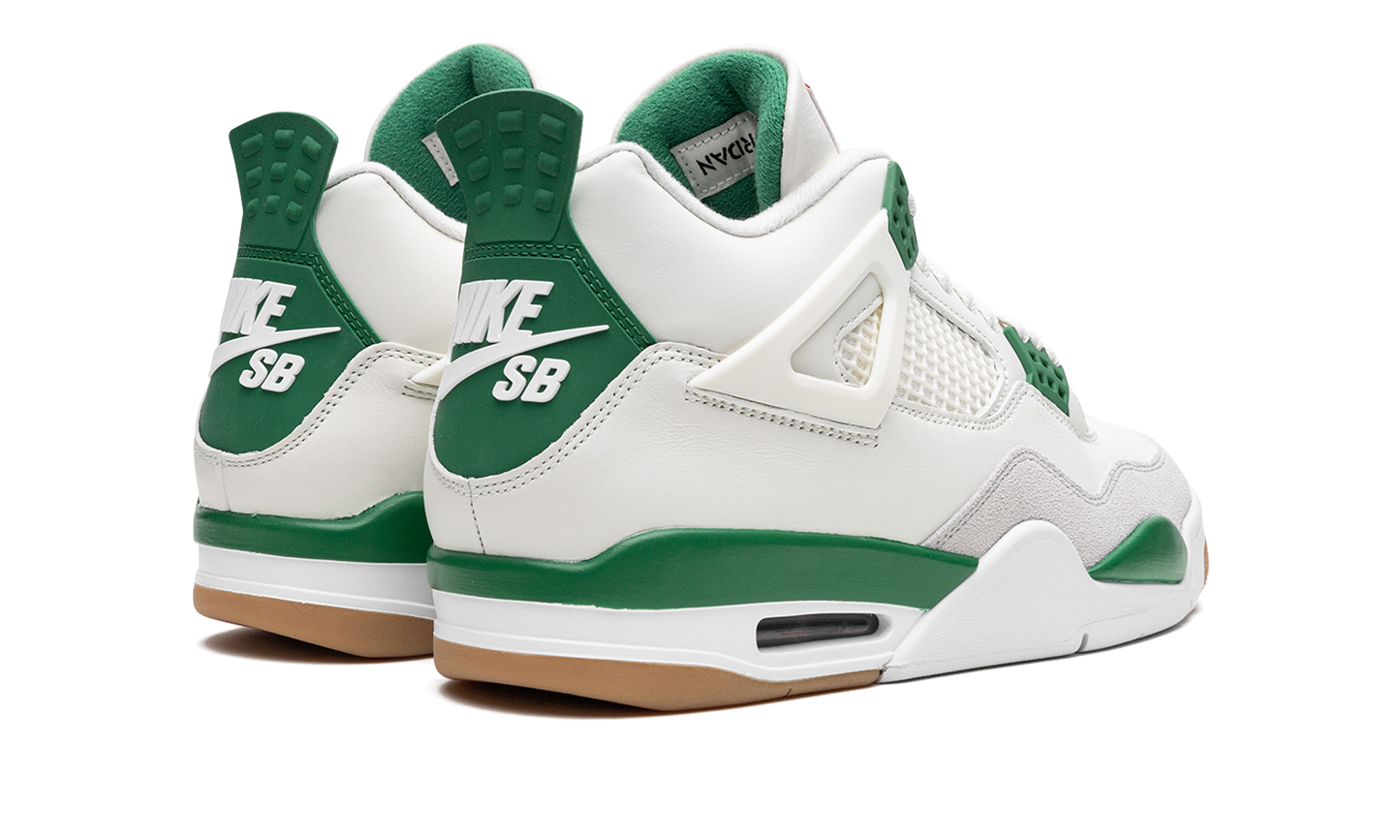 Air Jordan 4 Retro SB Pine Green