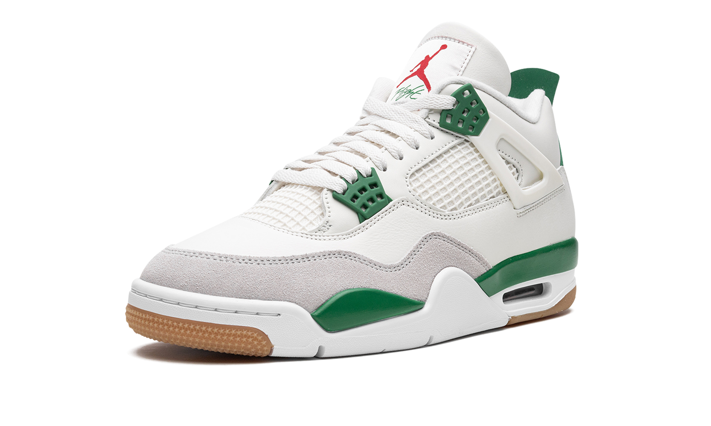 Air Jordan 4 Retro SB Pine Green