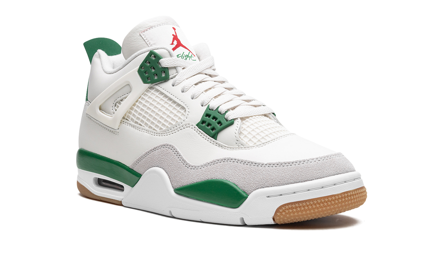 Air Jordan 4 Retro SB Pine Green