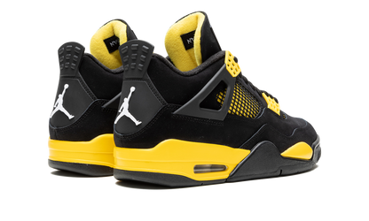 Air Jordan 4 Retro Thunder (2023)