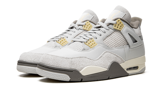 Air Jordan 4 Retro SE Craft Photon Dust