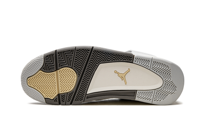 Air Jordan 4 Retro SE Craft Photon Dust