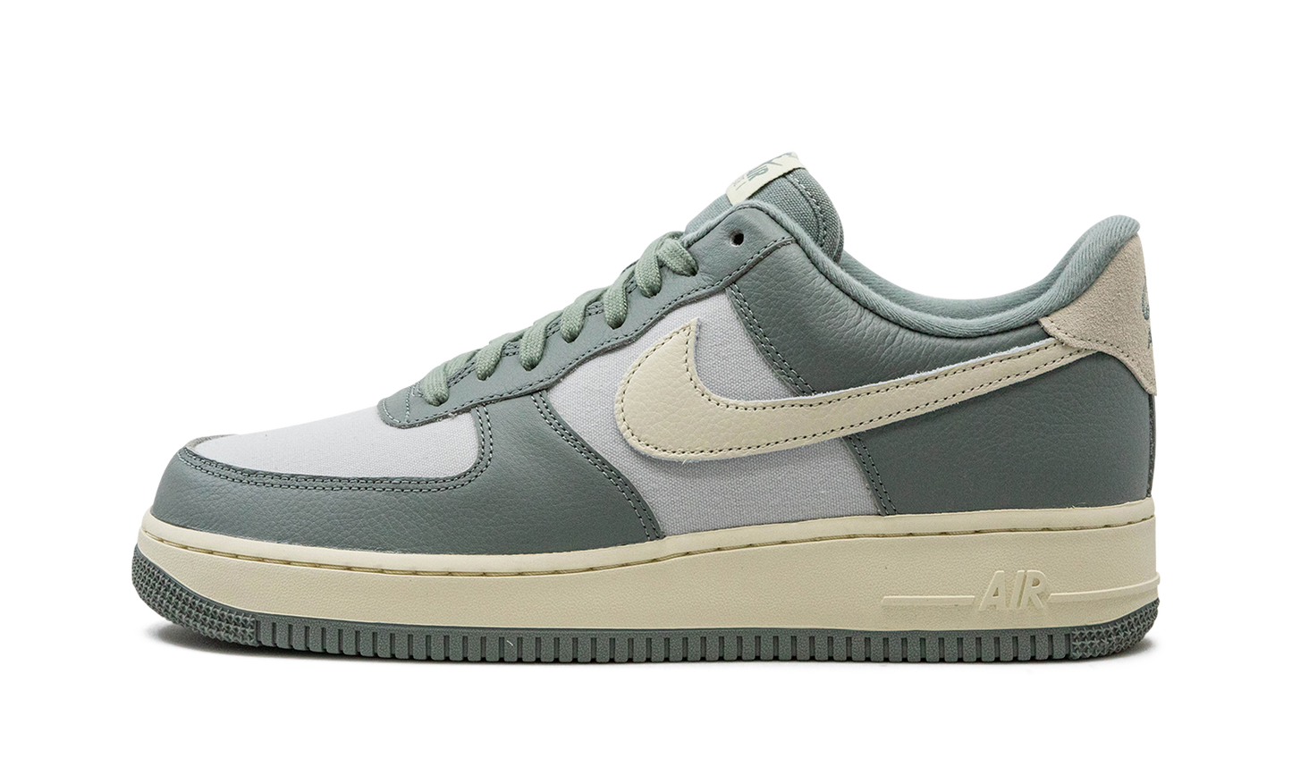 Nike Air Force 1 Low '07 LX Mica Green Coconut Milk