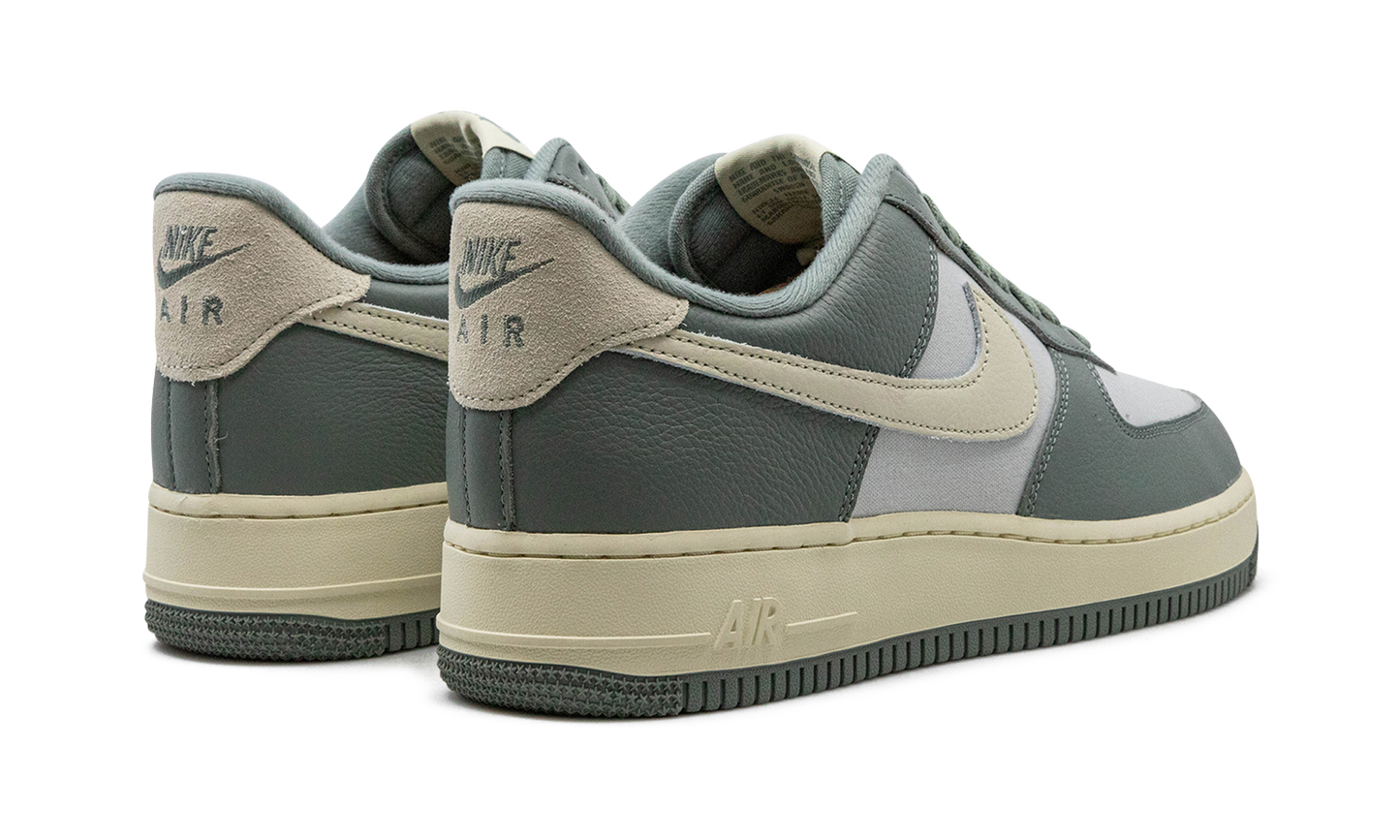 Nike Air Force 1 Low '07 LX Mica Green Coconut Milk