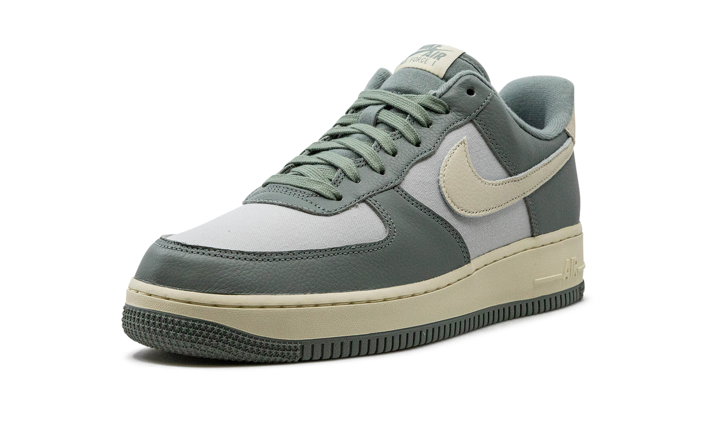 Nike Air Force 1 Low '07 LX Mica Green Coconut Milk