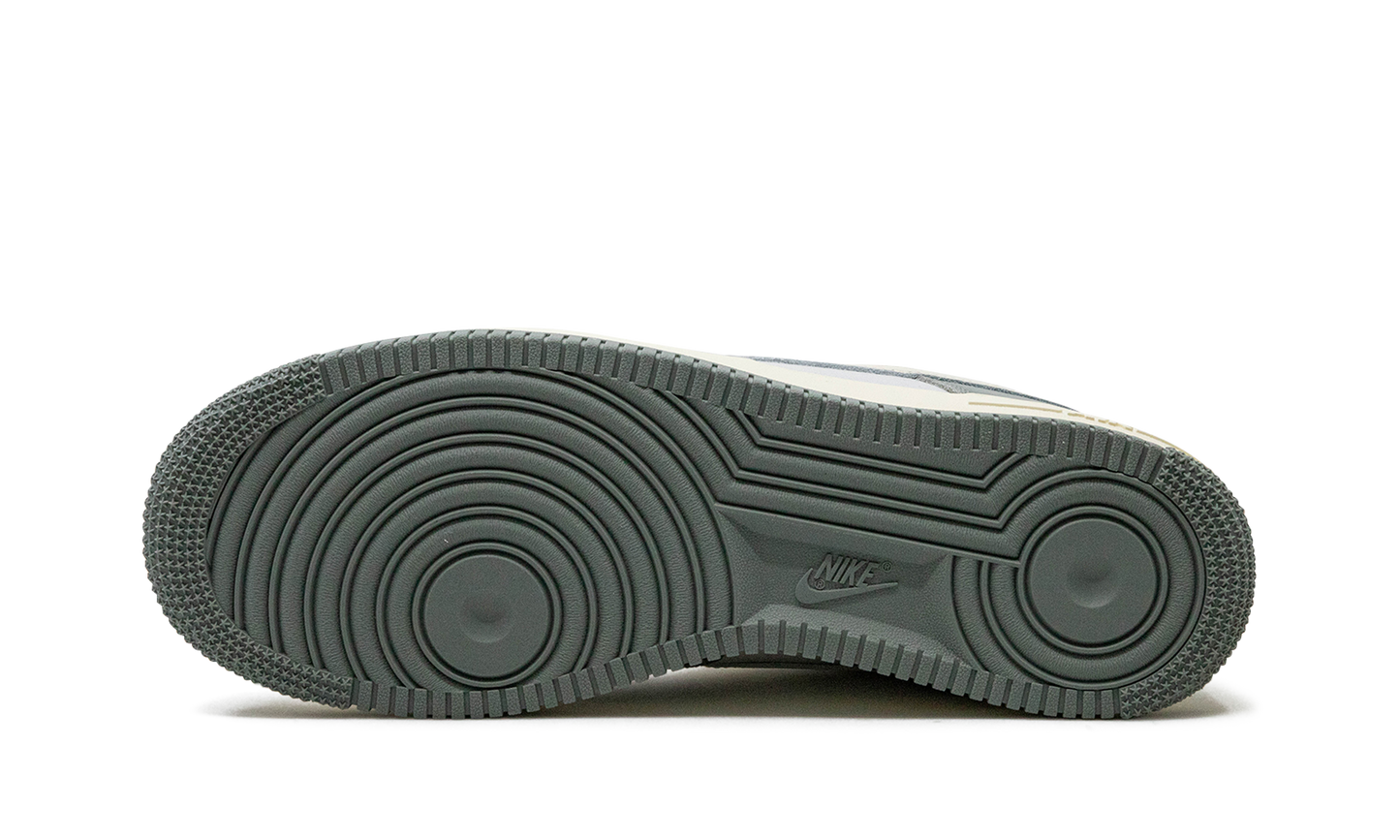 Nike Air Force 1 Low '07 LX Mica Green Coconut Milk