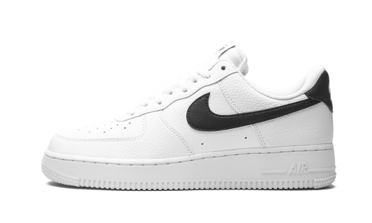 Nike Air Force 1 Low '07 White Black Pebbled Leather