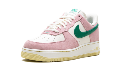 Nike Air Force 1 Low '07 LV8 Medium Soft Pink Malachite