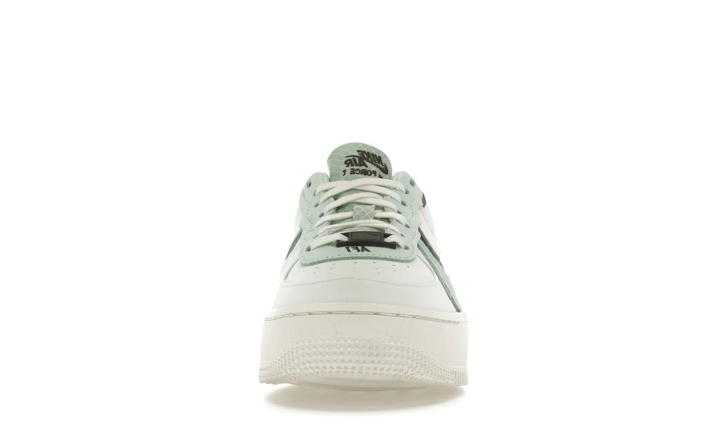 Nike Air Force 1 PLT.AF.ORM Barely Green