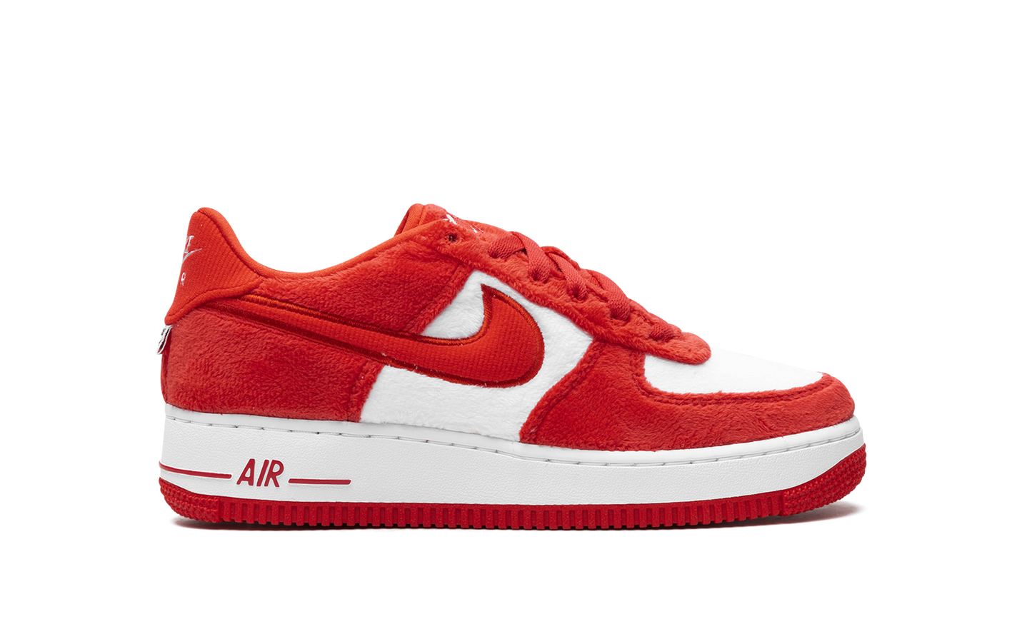 Nike Air Force 1 Low Valentine's Day Fleece (2024)