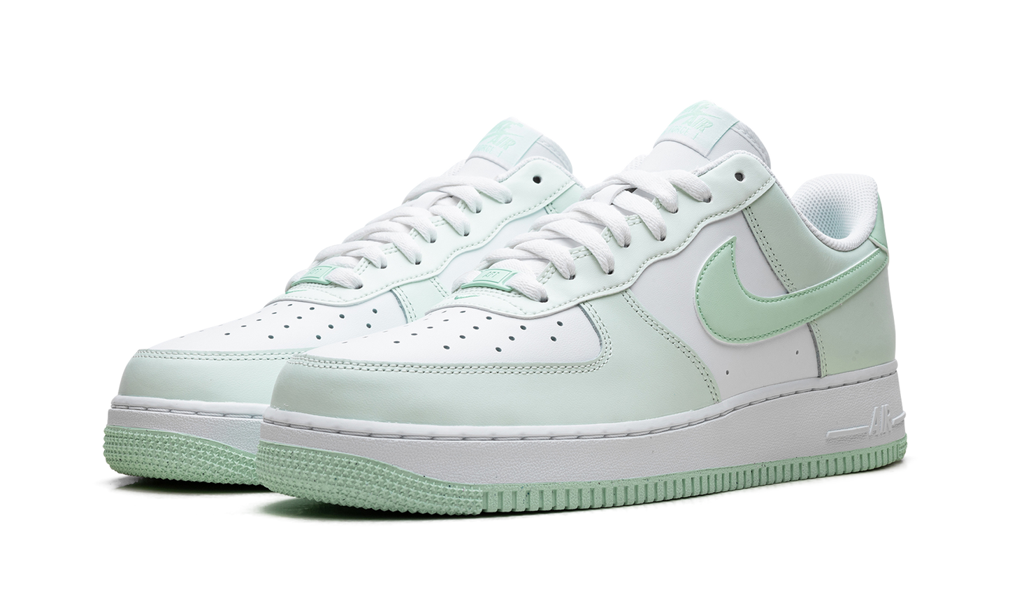 Nike Air Force 1 Low '07 Mint Foam