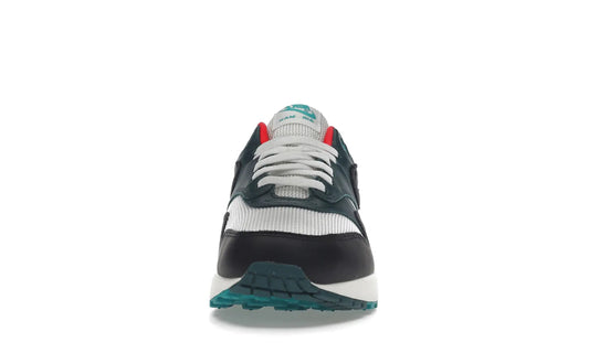 Nike Air Max 1 LeBron James Liverpool F.C.