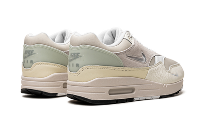 Nike Air Max 1 Premium Hangul Day