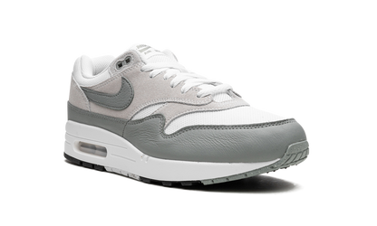 Nike Air Max 1 White Mica Green