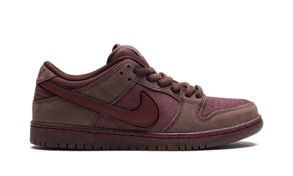 Nike SB Dunk Low City of Love Burgundy Crush