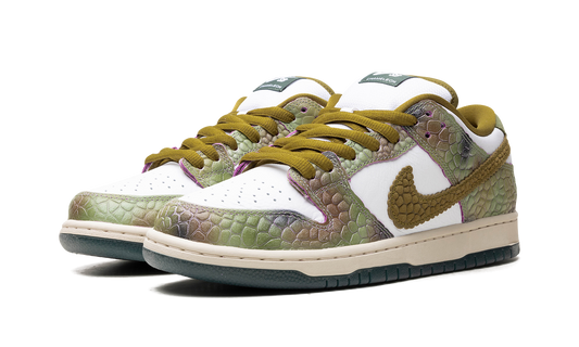 Nike SB Dunk Low Alexis Sablone Chameleon