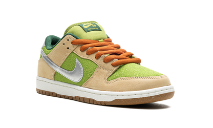 Nike SB Dunk Low Escargot