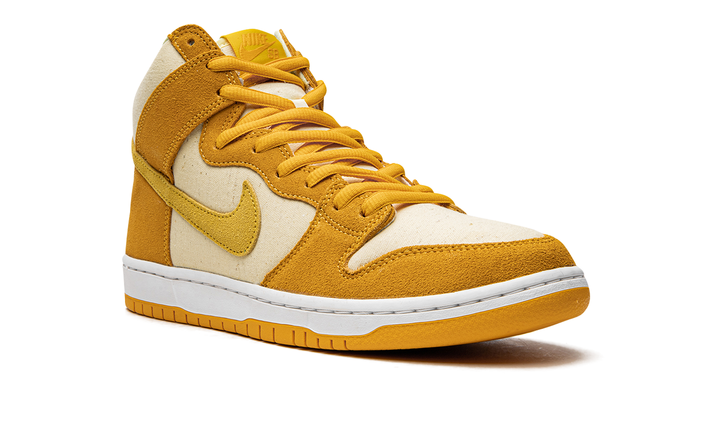 Nike SB Dunk High Pineapple