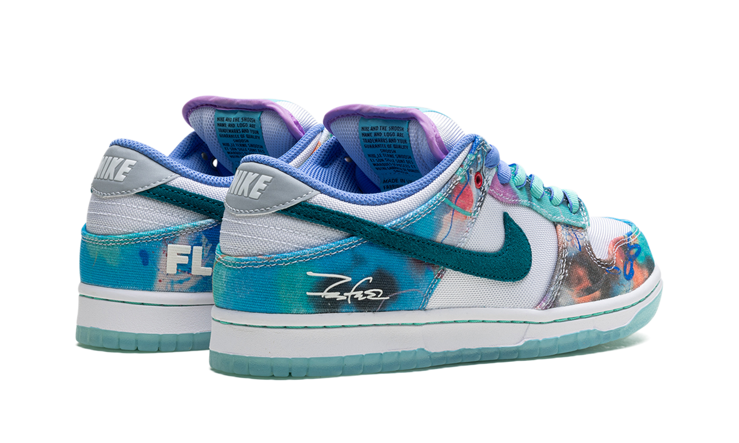 Nike SB Dunk Low Futura Laboratories Bleached Aqua