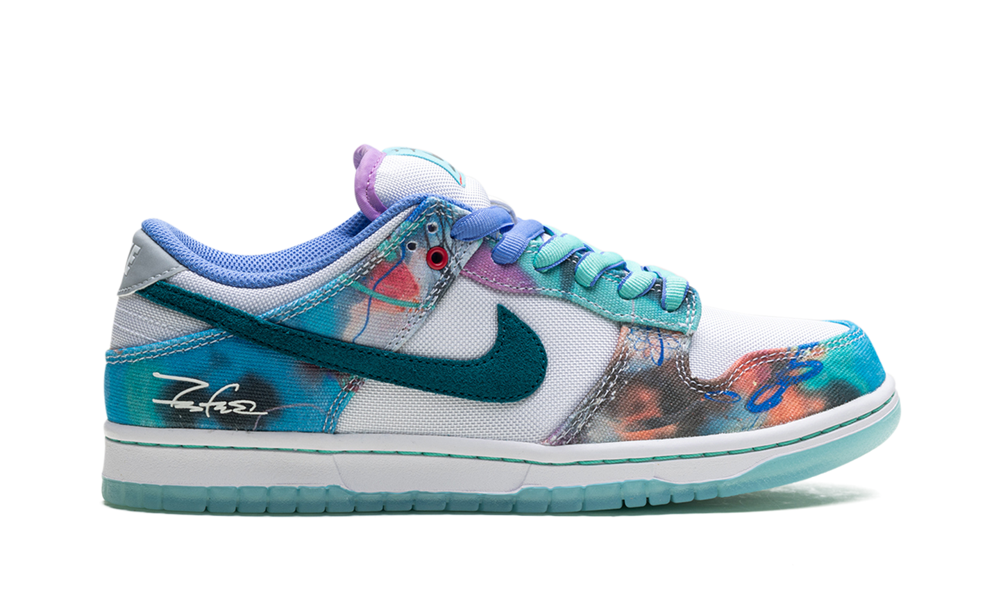 Nike SB Dunk Low Futura Laboratories Bleached Aqua