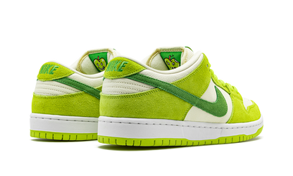 Nike SB Dunk Low Green Apple