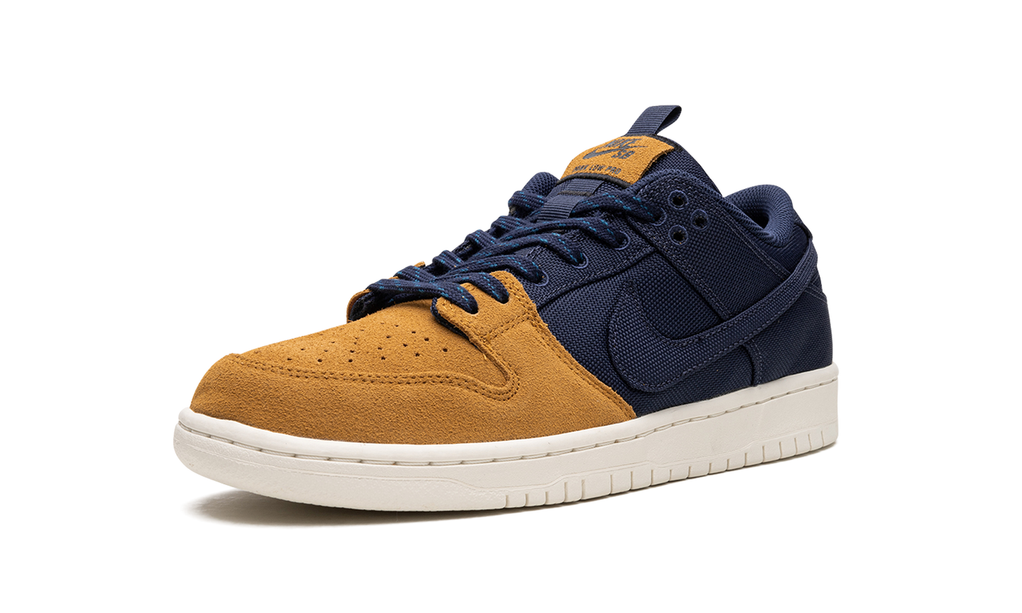 Nike SB Dunk Low Pro PRM 90s Backpack