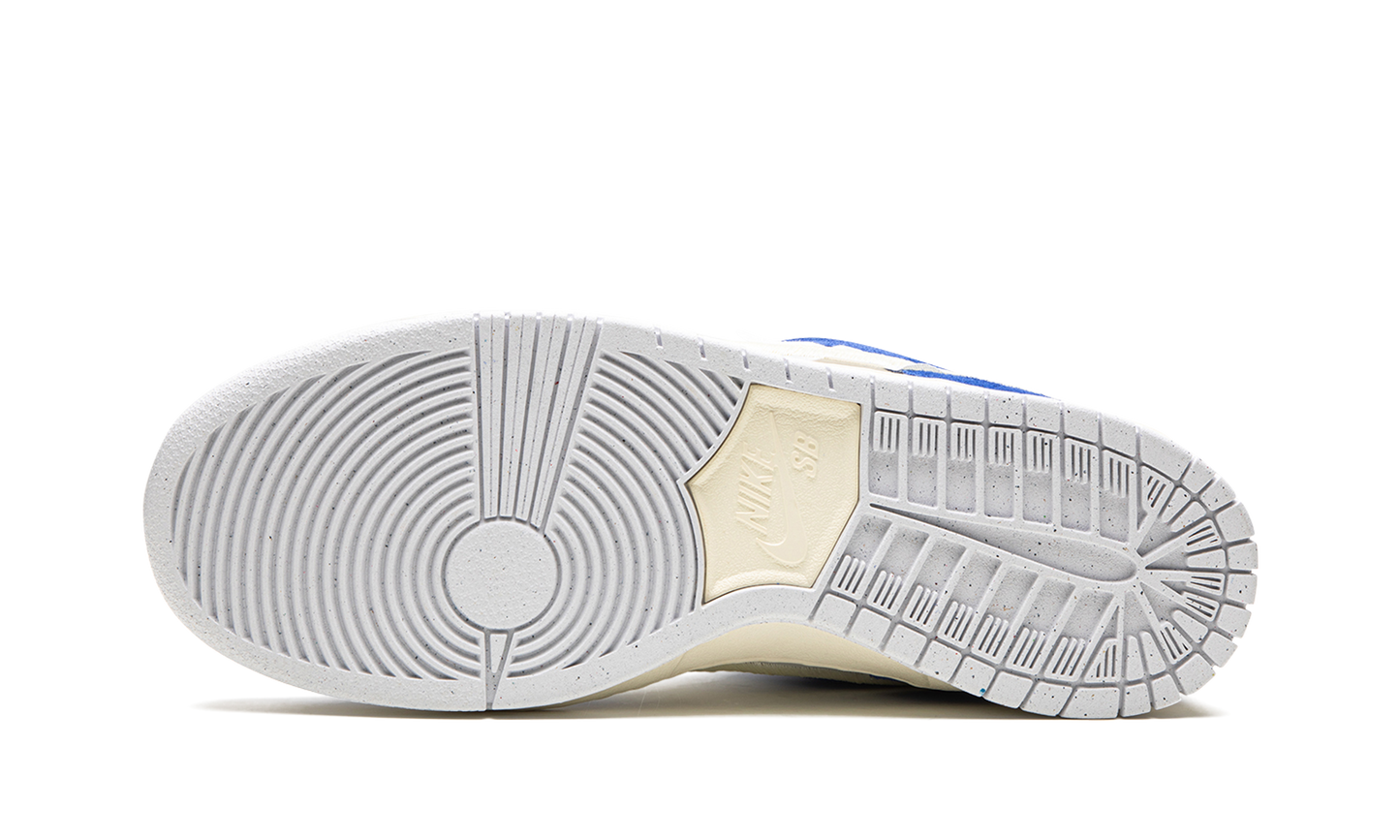 Nike SB Dunk Low Pro Fly Streetwear Gardenia