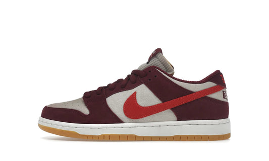 Nike SB Dunk Low Skate Like a Girl