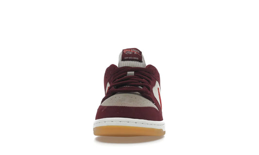 Nike SB Dunk Low Skate Like a Girl