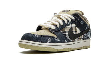 Nike SB Dunk Low Travis Scott