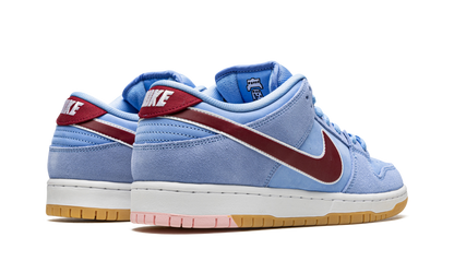 Nike SB Dunk Low Philadelphia Phillies