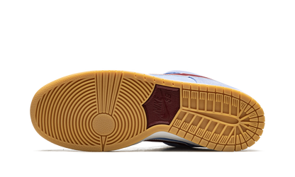 Nike SB Dunk Low Philadelphia Phillies