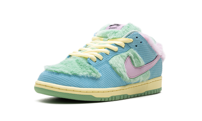 Nike SB Dunk Low Verdy Visty