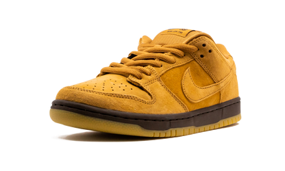 Nike SB Dunk Low Wheat