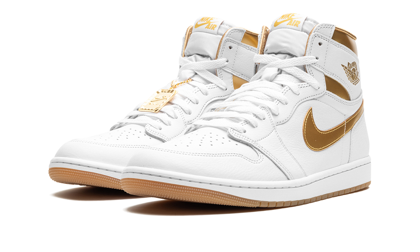 Air Jordan 1 Retro High OG Metallic Gold