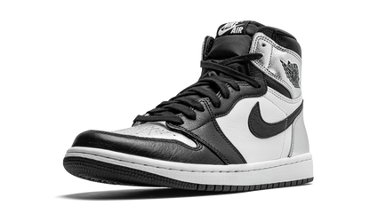 Air Jordan 1 Retro High Silver Toe