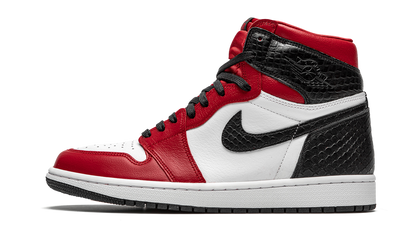 Air Jordan 1 Retro High Satin Snake Chicago