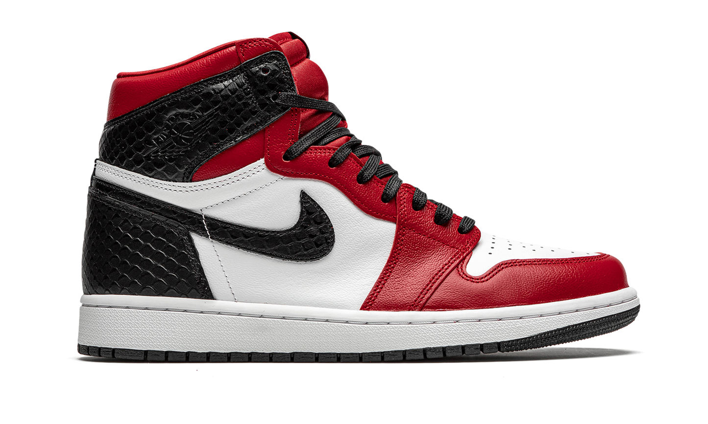Air Jordan 1 Retro High Satin Snake Chicago